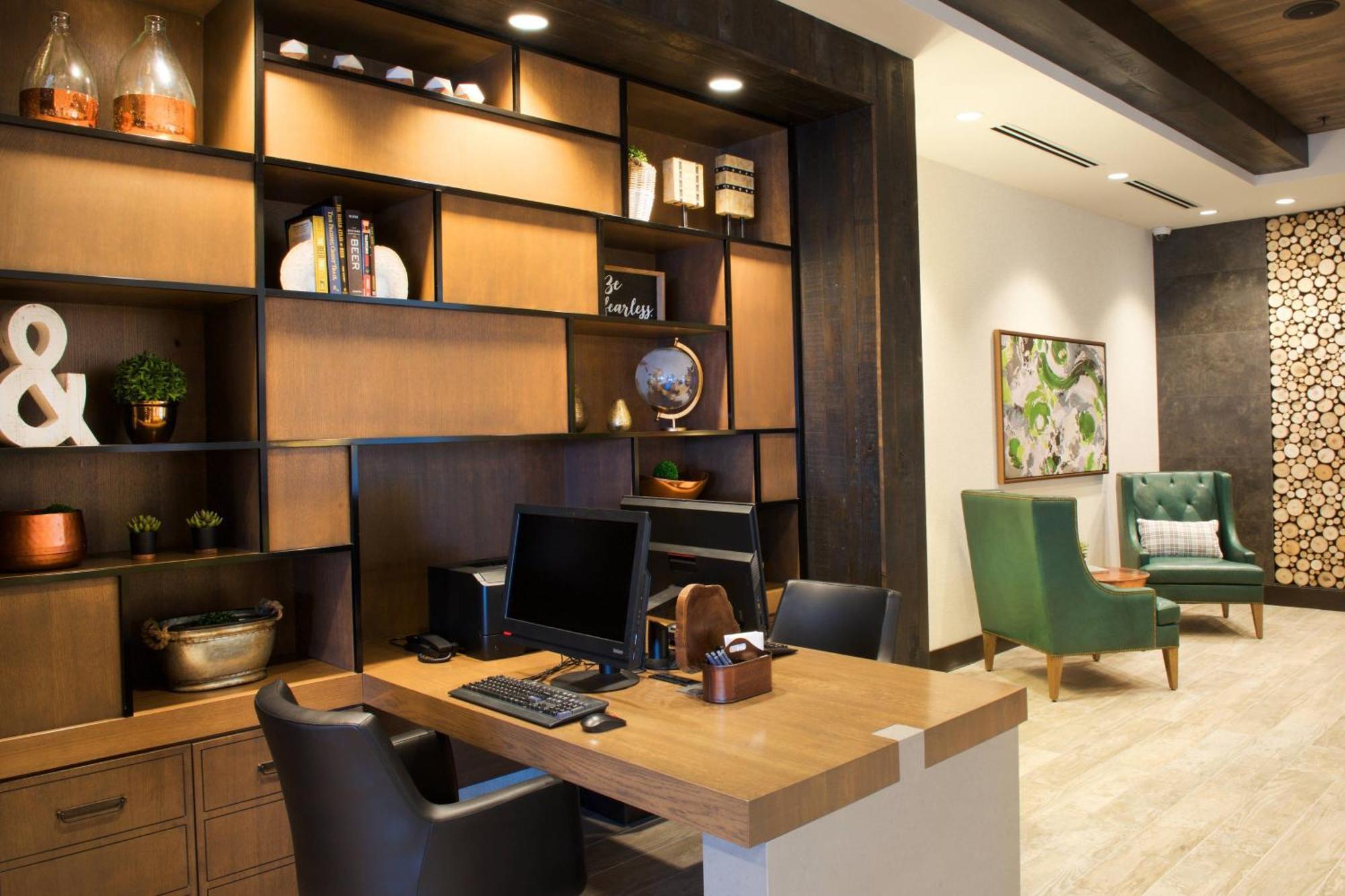 Springhill By Marriott Hotel